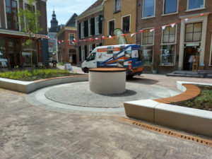 circulair, biobased banken met bamboe zittingen