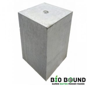 Betonpoer 40 cm hoog met schroefhuls M12 biobased circulair