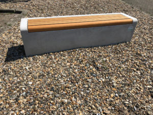 parkbandzitrand Elegance basis solo met houten zitting biobased circulair