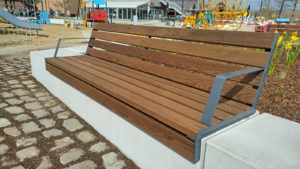 bankje beton met miscanthus