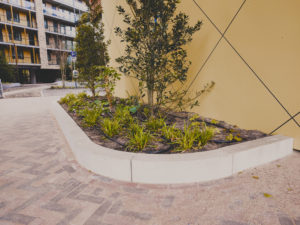 Bloembakrand zitrandelement Yara 30x50 cm